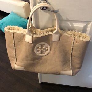 100% authentic patent leather Tory Burch bag